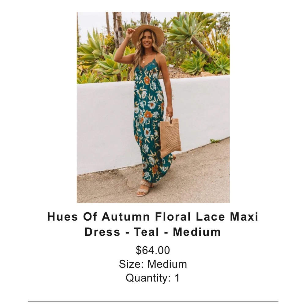Vici lace dress